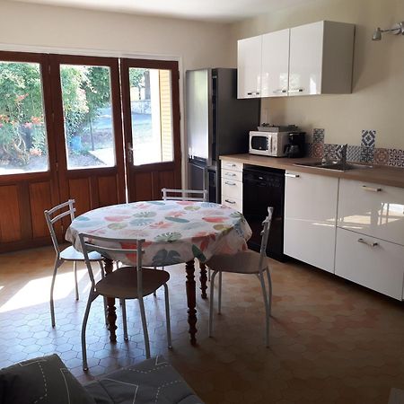 Le Pouvoir Des Fleurs,Jusqu'A 4 Personnes Crots Εξωτερικό φωτογραφία